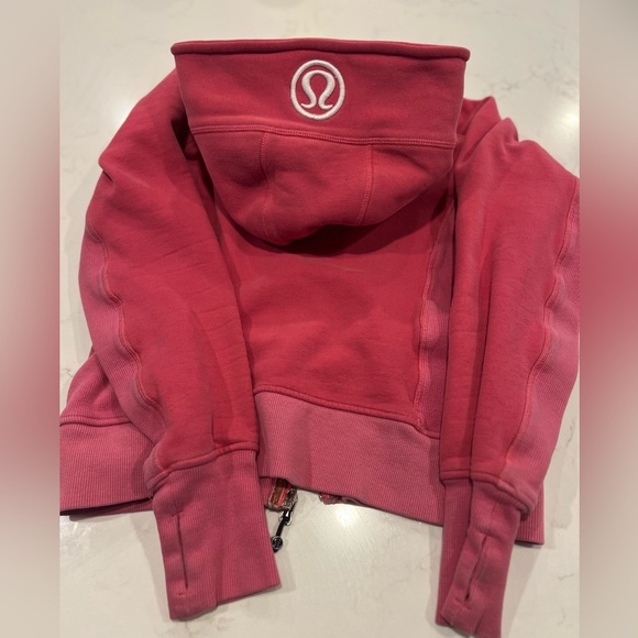 Lululemon Scuba Hoodie Pink - Picture 3 of 6
